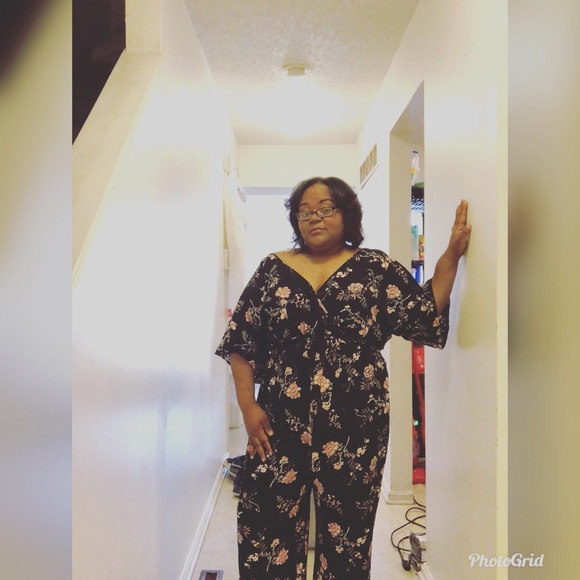 Meet your Posher, Lachelle - Picture 1 of 1